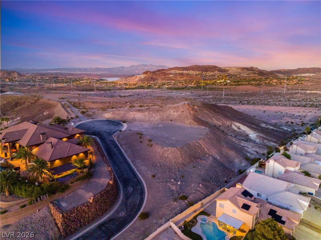 1000 Feather Point, Henderson, NV 89011