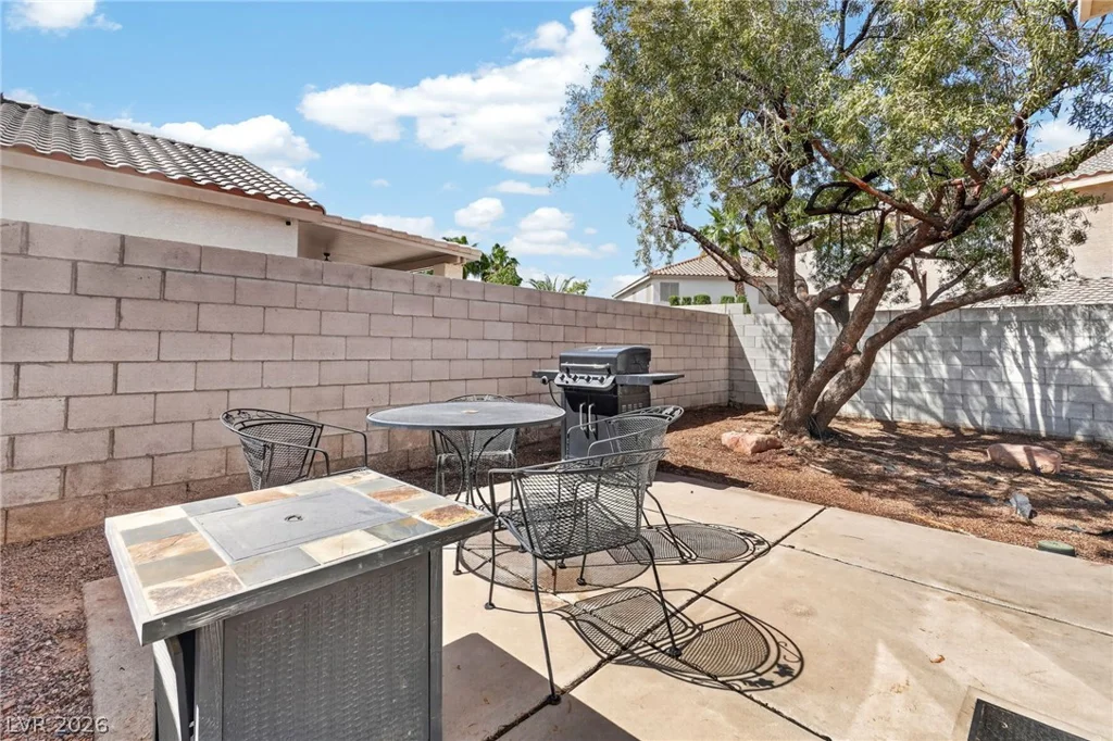 261 Ventana Heights, Henderson, NV 89074