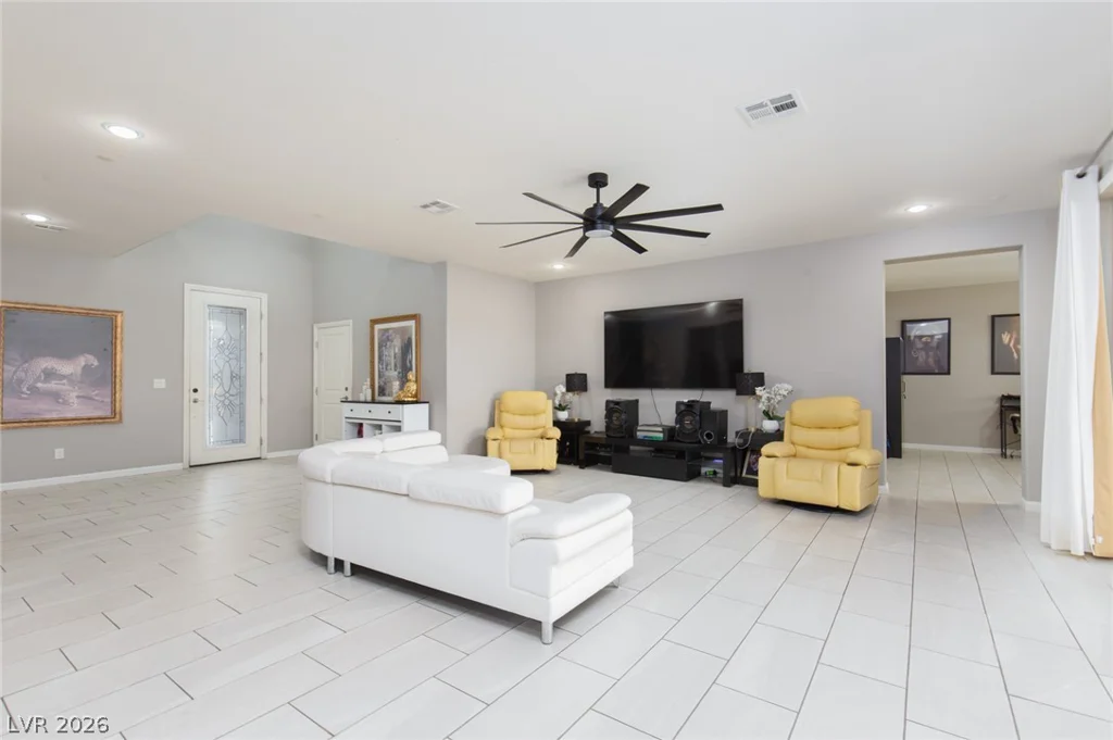 824 Claystone Ridge, North Las Vegas, NV 89084