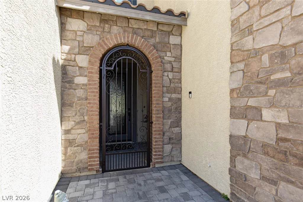 824 Claystone Ridge, North Las Vegas, NV 89084