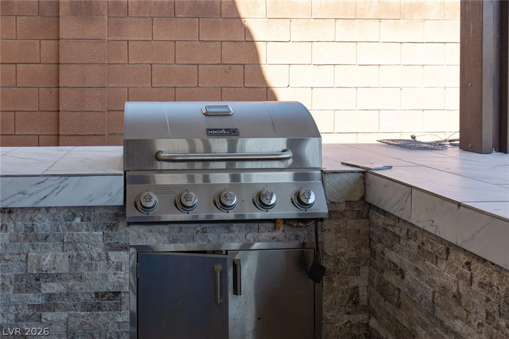 824 Claystone Ridge, North Las Vegas, NV 89084