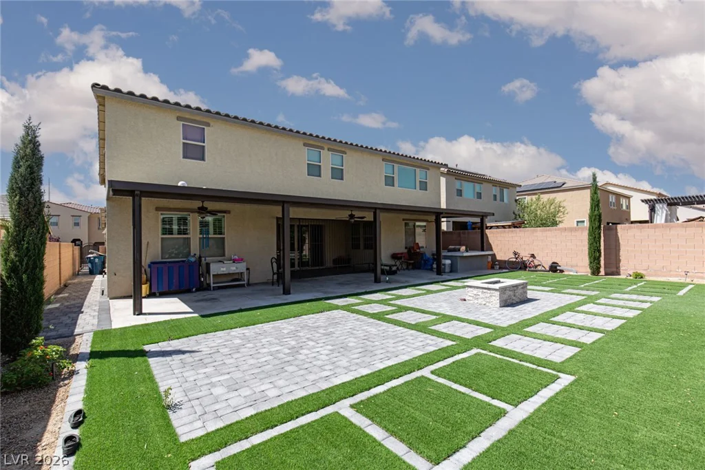 824 Claystone Ridge, North Las Vegas, NV 89084