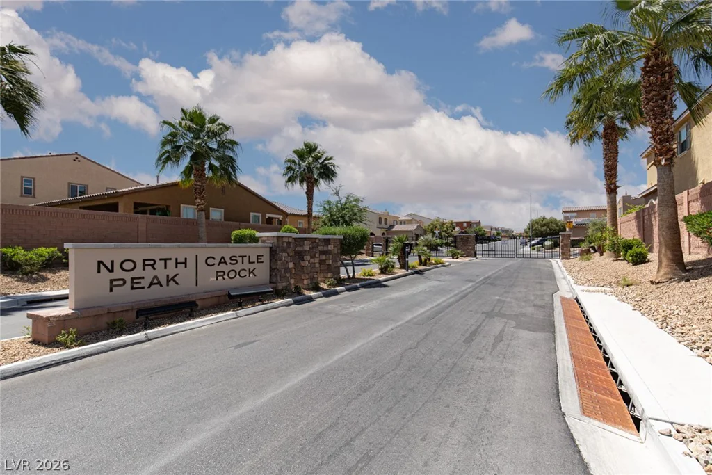 824 Claystone Ridge, North Las Vegas, NV 89084