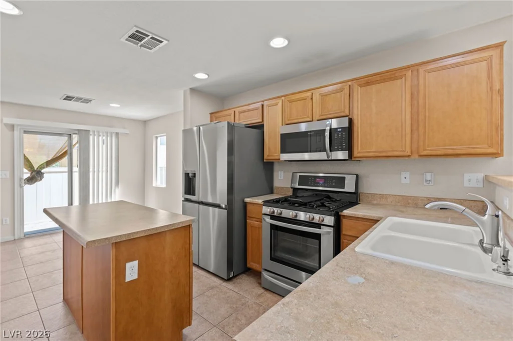 9530 Milkweed Canyon, Las Vegas, NV 89166