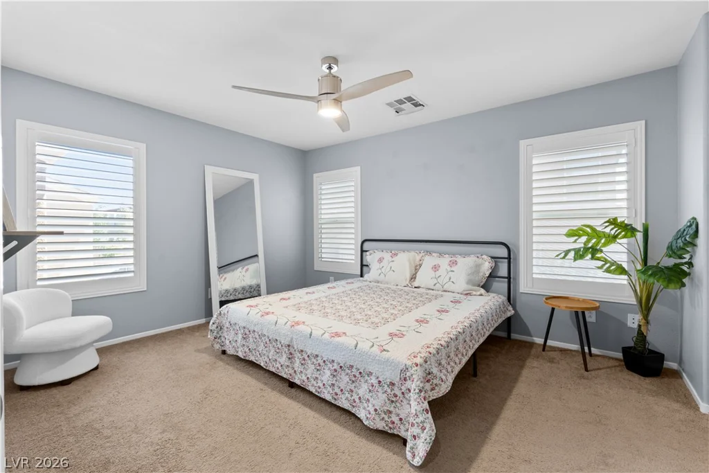 573 Shewsbury, Las Vegas, NV 89178