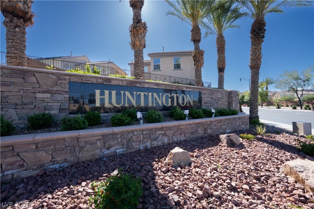 573 Shewsbury, Las Vegas, NV 89178