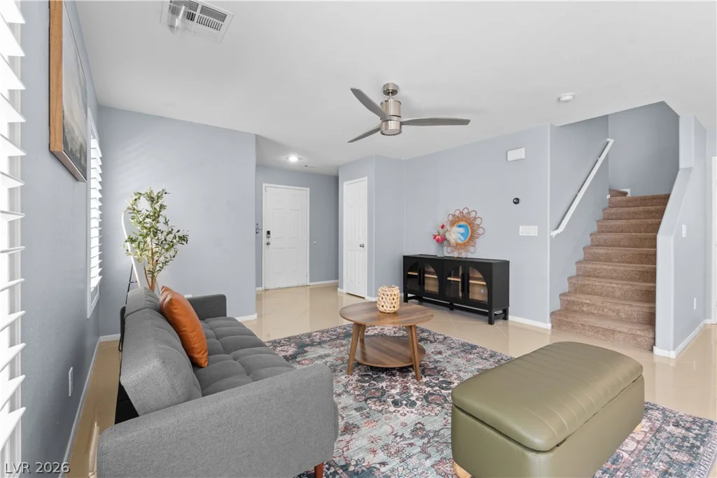 573 Shewsbury, Las Vegas, NV 89178