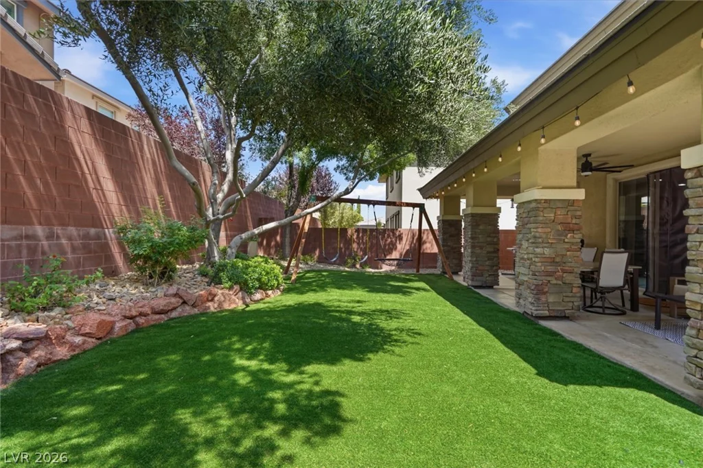 10558 Harvest Green, Las Vegas, NV 89135