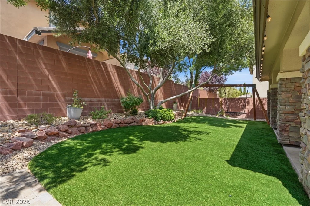 10558 Harvest Green, Las Vegas, NV 89135