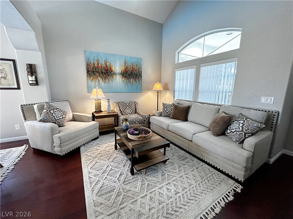2013 Sedona Creek, Las Vegas, NV 89128