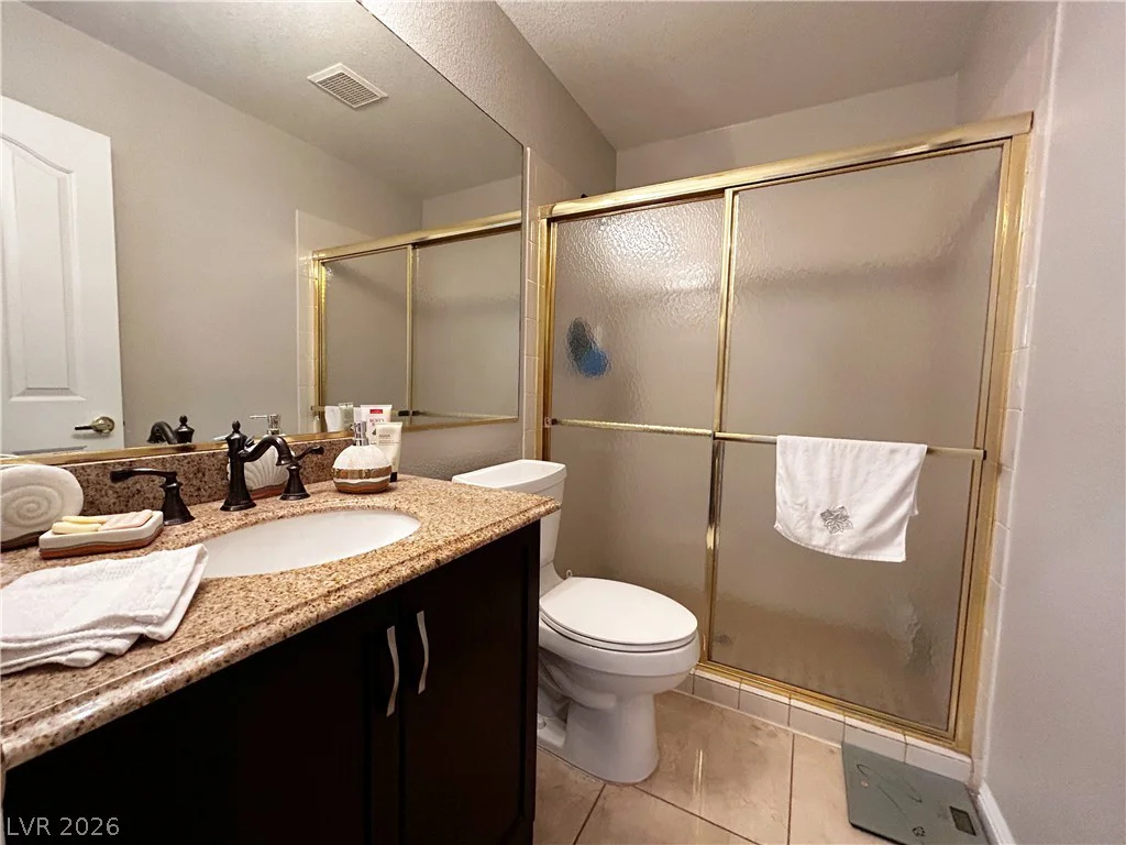2013 Sedona Creek, Las Vegas, NV 89128