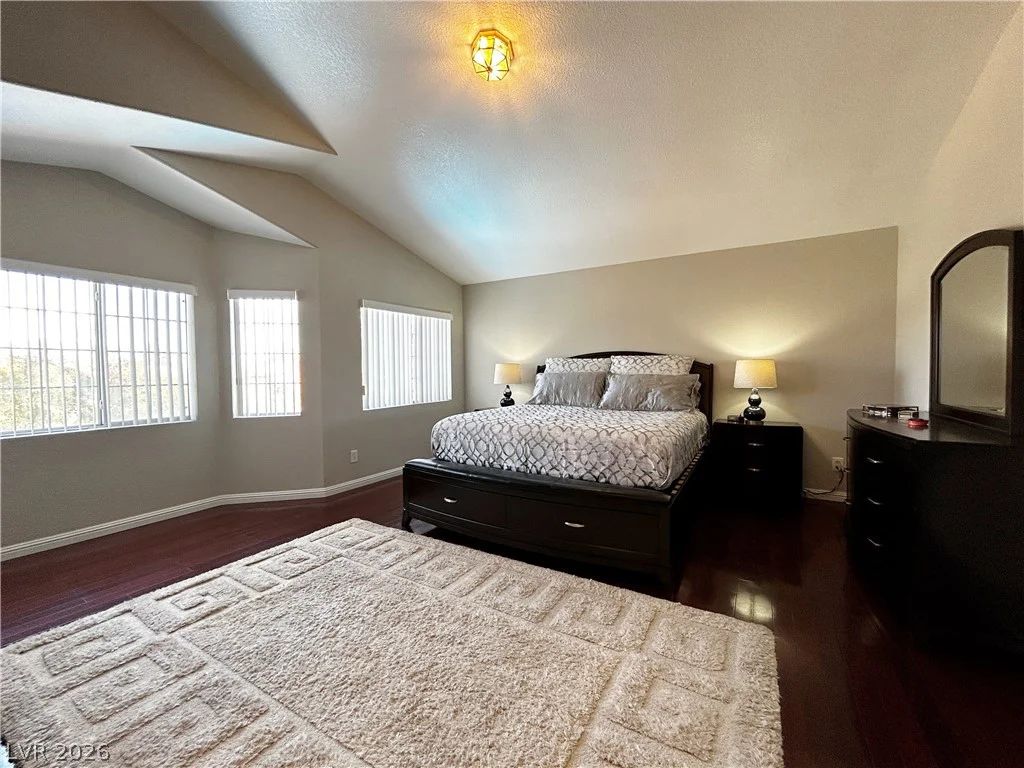 2013 Sedona Creek, Las Vegas, NV 89128