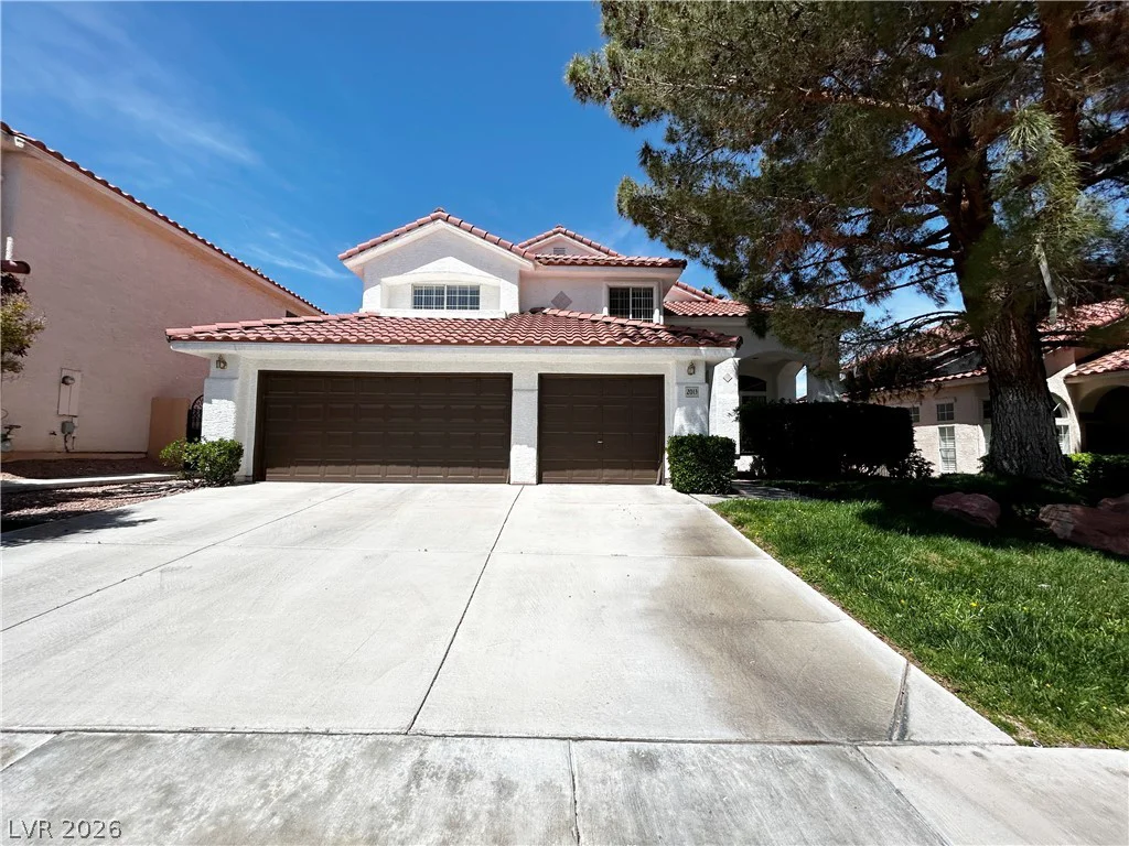 2013 Sedona Creek, Las Vegas, NV 89128