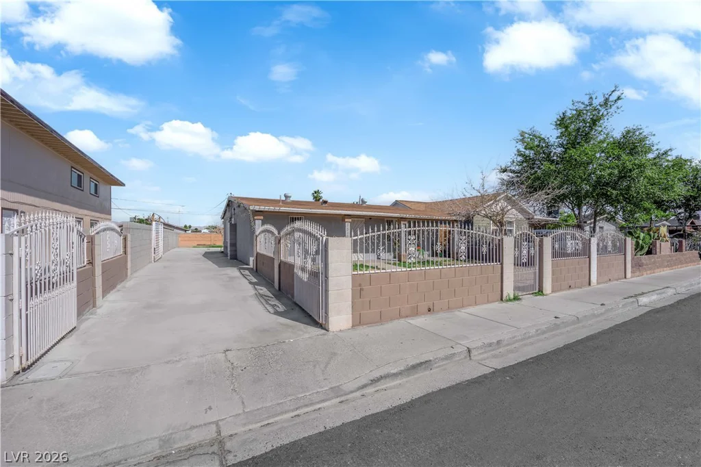 2512 Statz, North Las Vegas, NV 89030