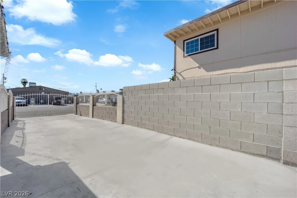 2512 Statz, North Las Vegas, NV 89030