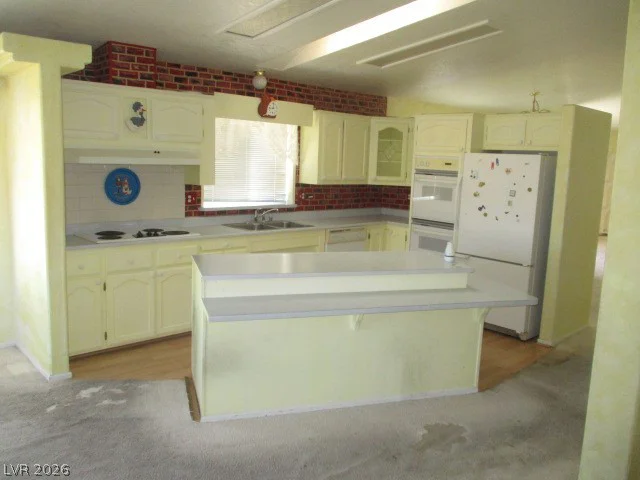 3080 Hardy, Pahrump, NV 89048