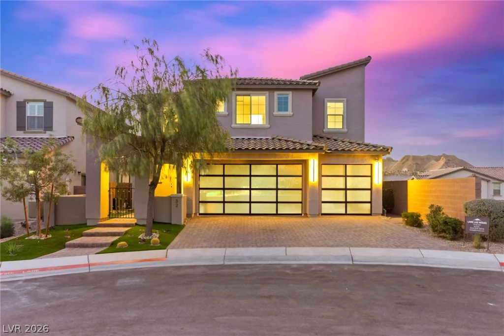 32 Santo Mio, Henderson, NV 89011