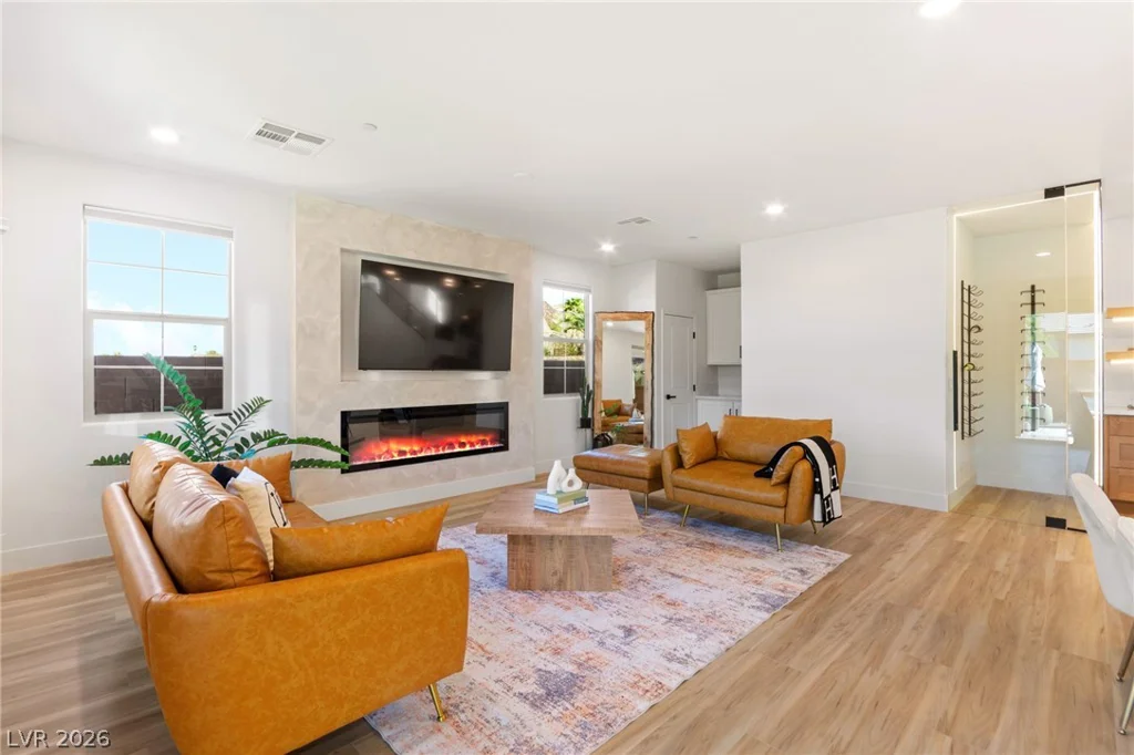 32 Santo Mio, Henderson, NV 89011