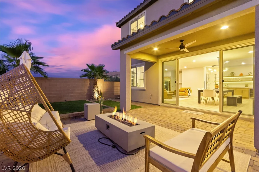 32 Santo Mio, Henderson, NV 89011
