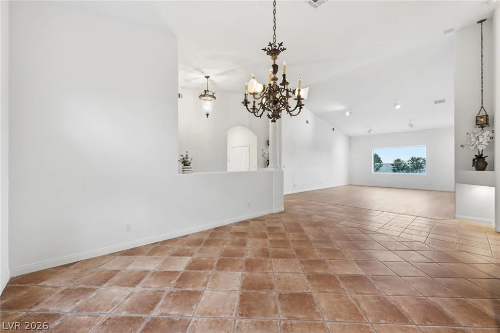 5715 Jensen, Las Vegas, NV 89149