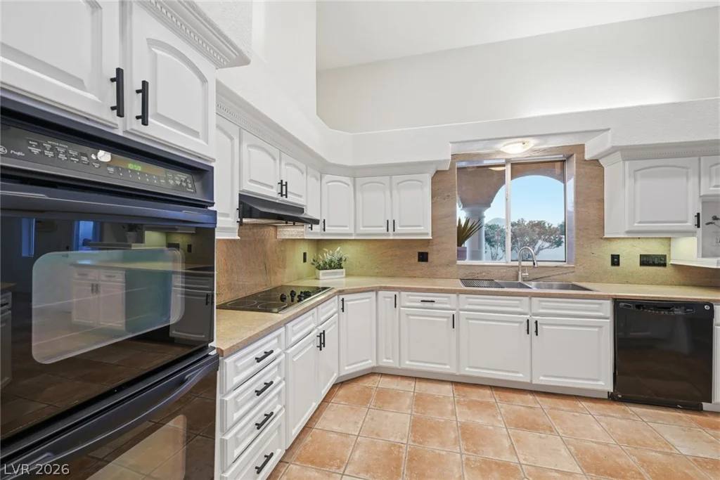 5715 Jensen, Las Vegas, NV 89149