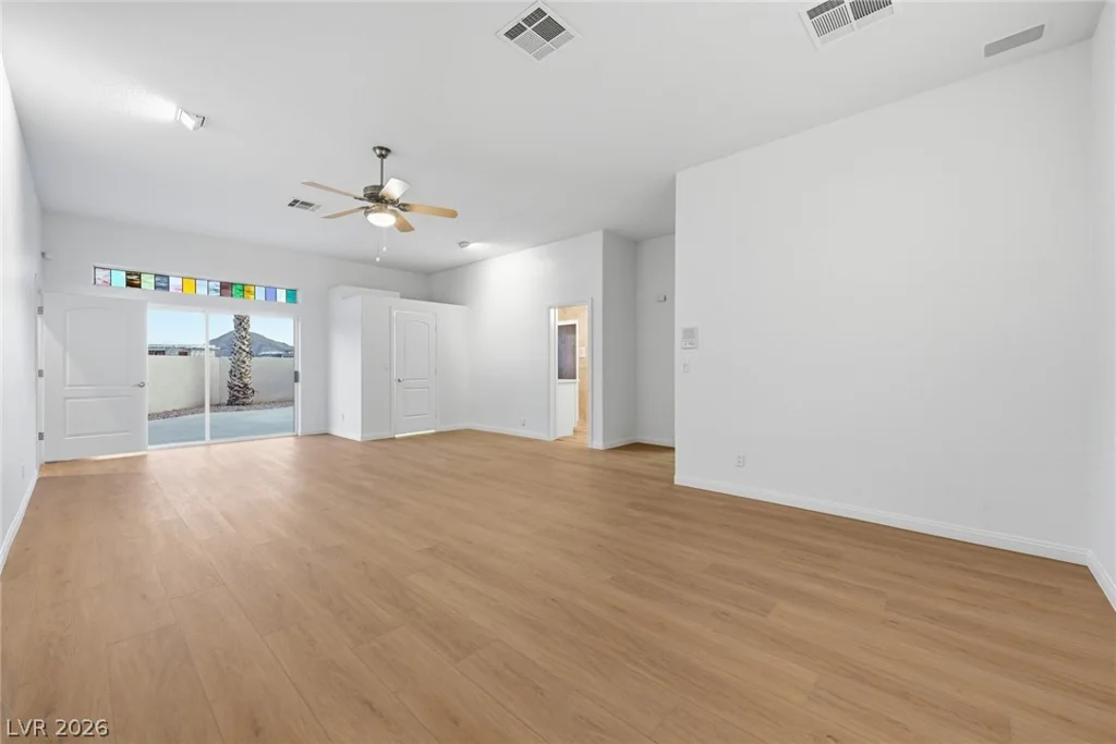 5715 Jensen, Las Vegas, NV 89149