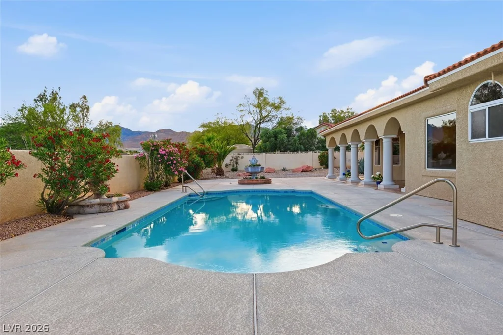5715 Jensen, Las Vegas, NV 89149