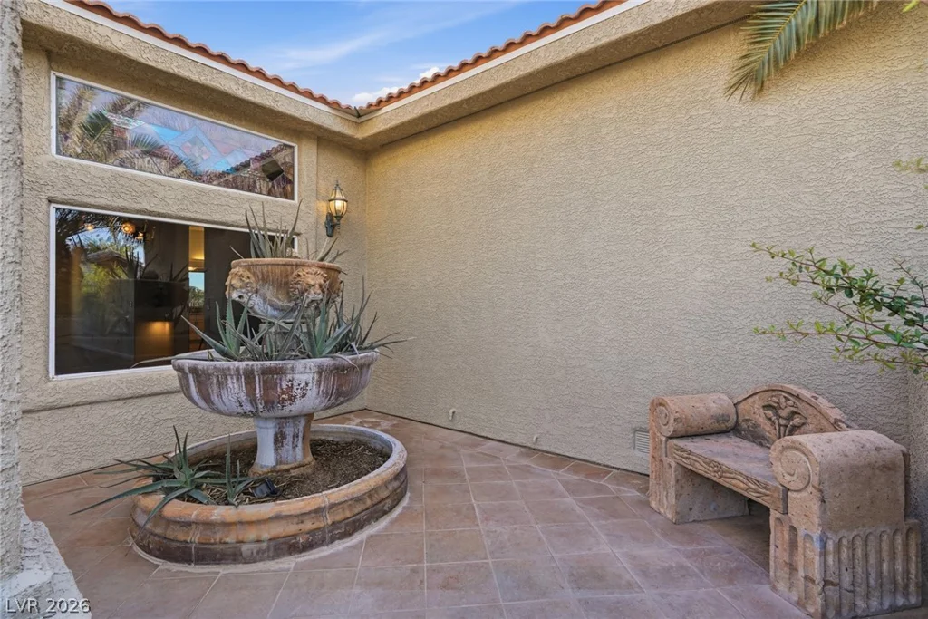 5715 Jensen, Las Vegas, NV 89149