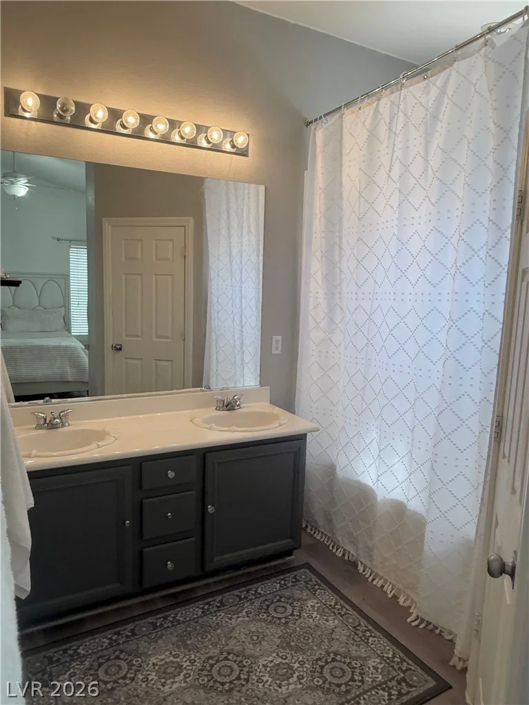 10279 Cherry Brook, Las Vegas, NV 89183