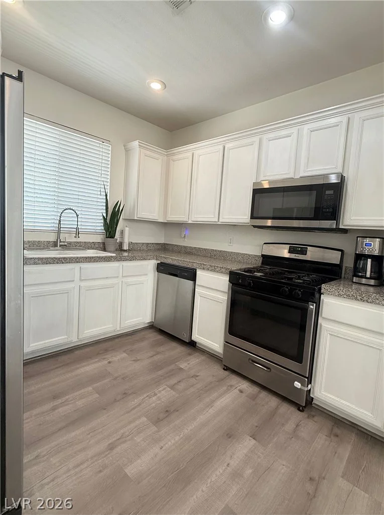 10279 Cherry Brook, Las Vegas, NV 89183