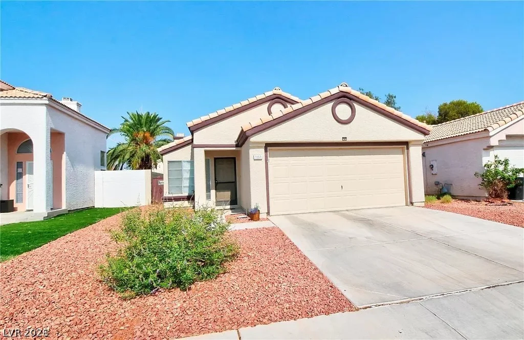 7050 Orange Grove, Las Vegas, NV 89119