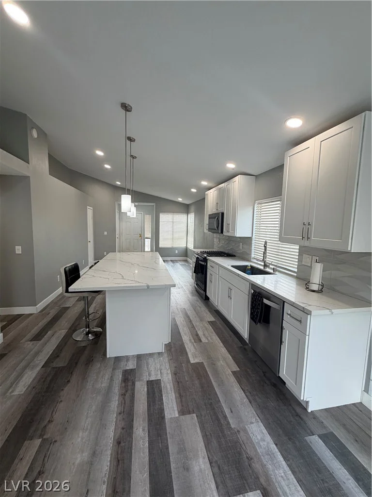 7050 Orange Grove, Las Vegas, NV 89119