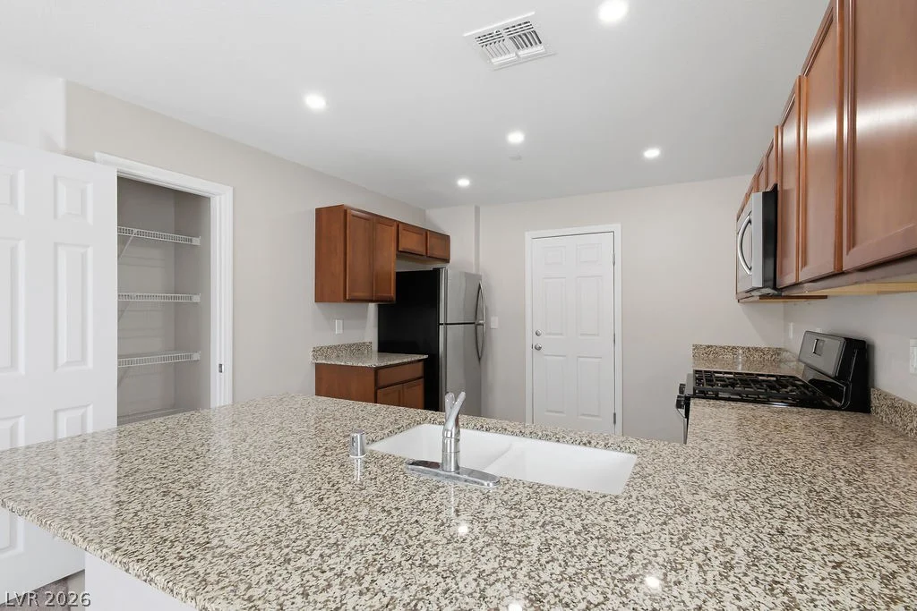 6941 Trevelez, Las Vegas, NV 89149
