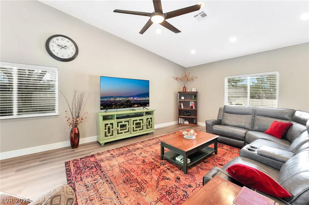 8940 Fisher, Las Vegas, NV 89149