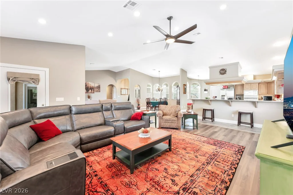 8940 Fisher, Las Vegas, NV 89149