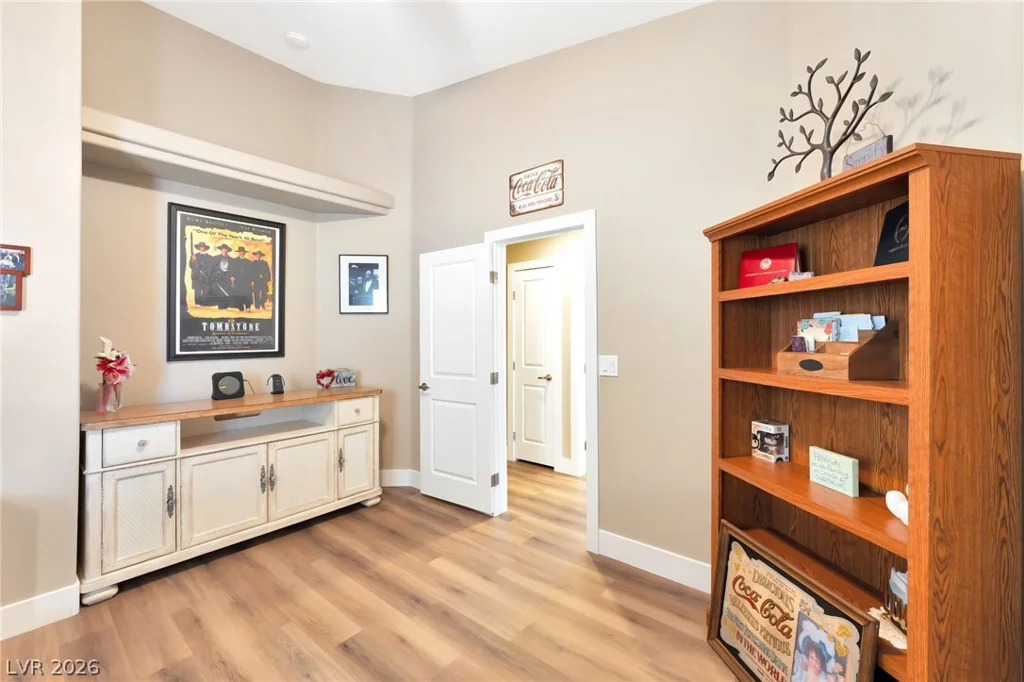 8940 Fisher, Las Vegas, NV 89149