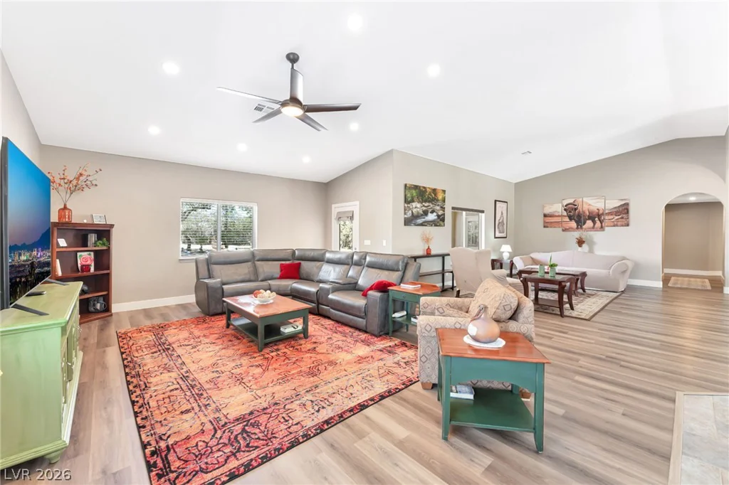 8940 Fisher, Las Vegas, NV 89149