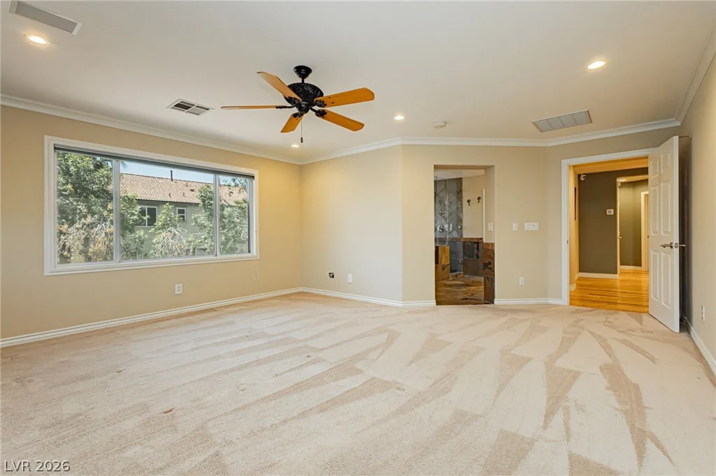 7427 Tomahawk Bend, Las Vegas, NV 89113