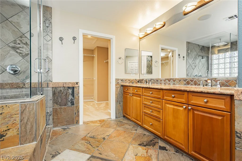 7427 Tomahawk Bend, Las Vegas, NV 89113