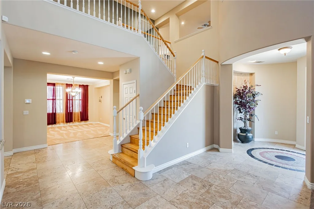 7427 Tomahawk Bend, Las Vegas, NV 89113