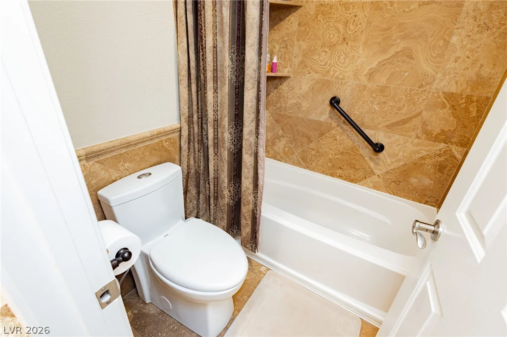 7427 Tomahawk Bend, Las Vegas, NV 89113