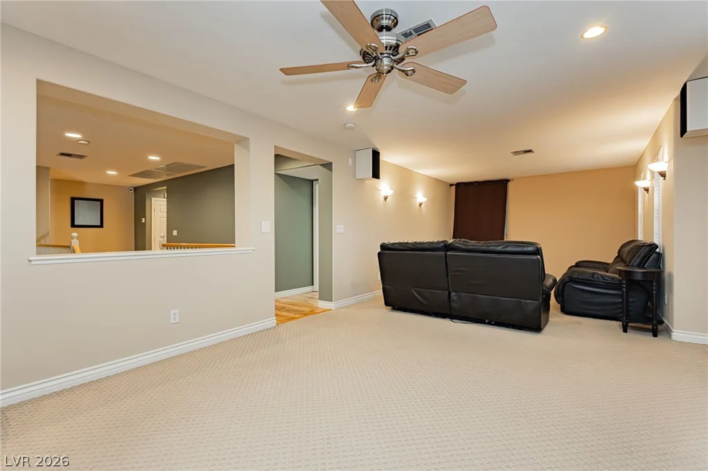 7427 Tomahawk Bend, Las Vegas, NV 89113