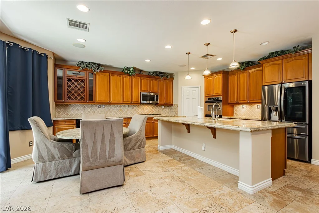 7427 Tomahawk Bend, Las Vegas, NV 89113