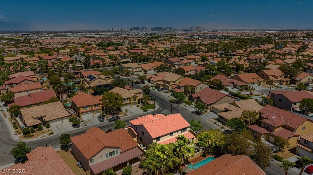 7427 Tomahawk Bend, Las Vegas, NV 89113