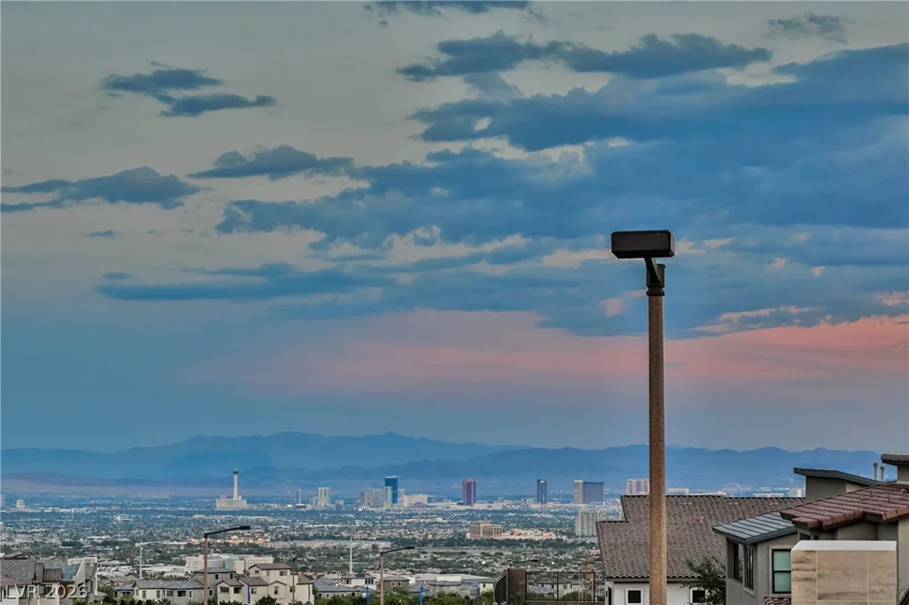 12182 Granite Canyon, Las Vegas, NV 89138