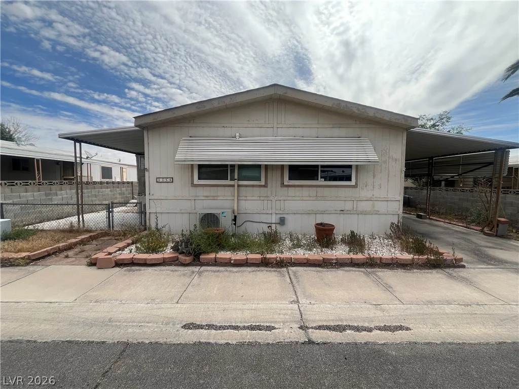 3354 Gulf Shores, Las Vegas, NV 89122