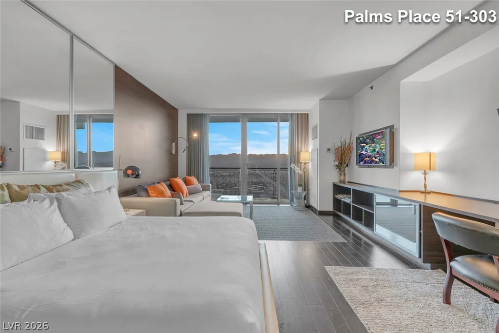 4381 Flamingo, Las Vegas, NV 89103
