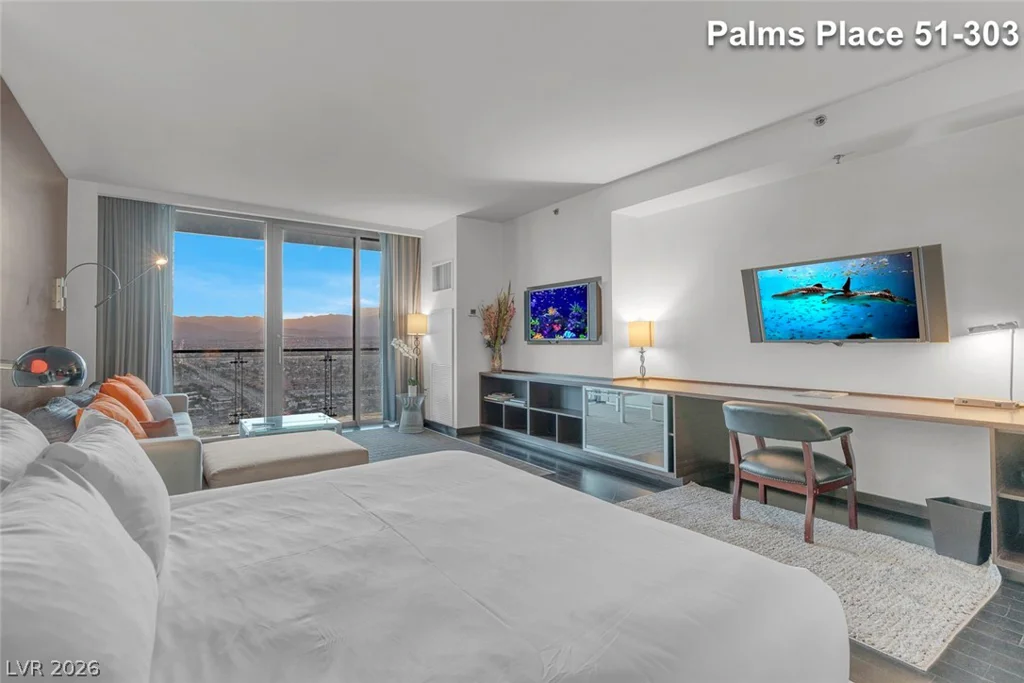 4381 Flamingo, Las Vegas, NV 89103