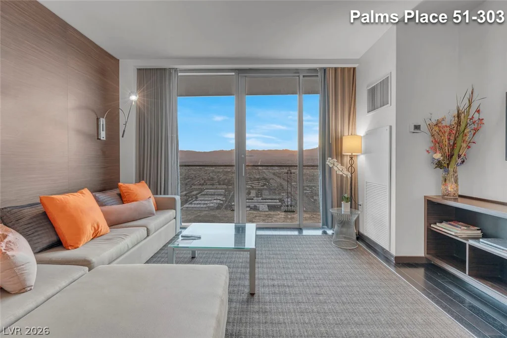 4381 Flamingo, Las Vegas, NV 89103