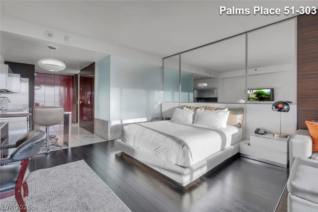 4381 Flamingo, Las Vegas, NV 89103